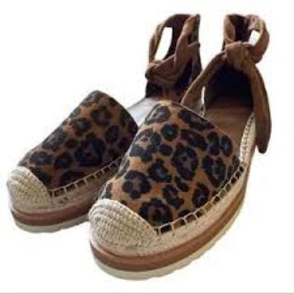 Vince Camuto Binadee Ankle Tie, Leopard Print Espadrille Wedges- Size 8